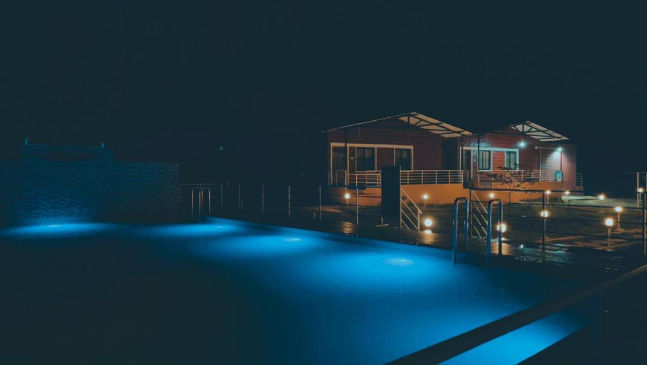 Dandeli Goldfinch Resort Exterior photo